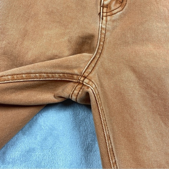 BDG High Waisted Cowboy Jean Ombre Womens Size 29 Piece-Dye Colored Denim - Picture 3 of 9